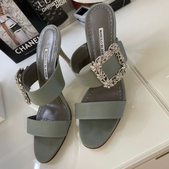 Manolo Blahnik Crystal buckle slide sandals - Picture 4 of 7